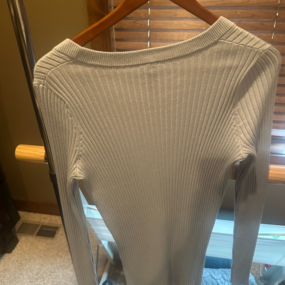 Light blue Ribbed Sweater - Athleta size small - Picture 4 of 4